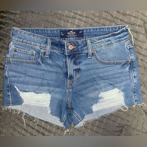 High waisted Hollister cut off Jean shorts size 5